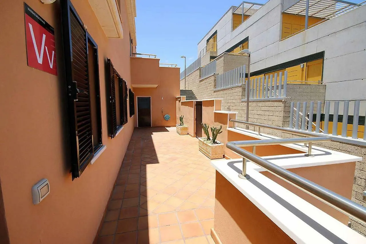 Sota 3 By Rentmedano Beach Front, Spectacular Ocean Views, Parking, Wifi El Medano  0*, El Medano (Tenerife)